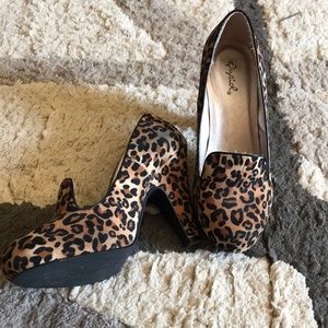 Qupid Cheetah print heels